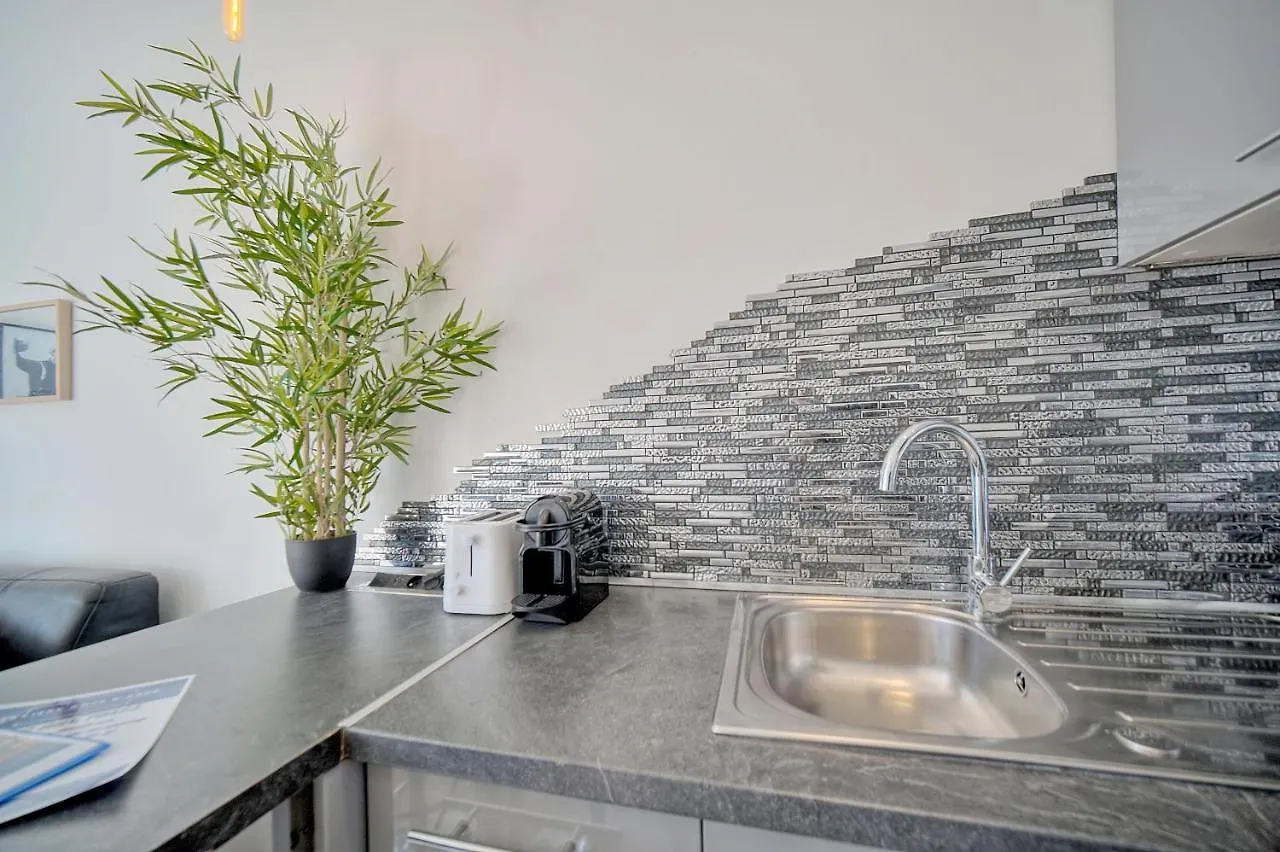 Appartement Antho - 500M Plage- Clim - Vca à Cannes France